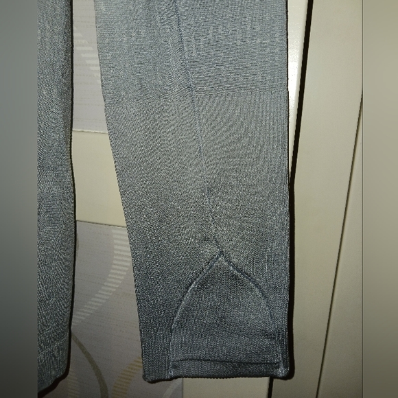 2.0 Lululemon Swiftly Tech Long Sleeve - Picture 7 of 15